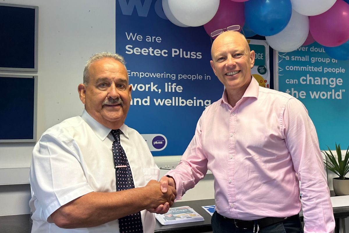 Mick Whitley MP (Labour Birkenhead) meets Seetec Pluss Operations Manager, Pete Carr